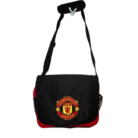 Manchester United F.C. Messenger Red & Black Shoulder Bag With Embroidered Logo - Picture 2 of 9